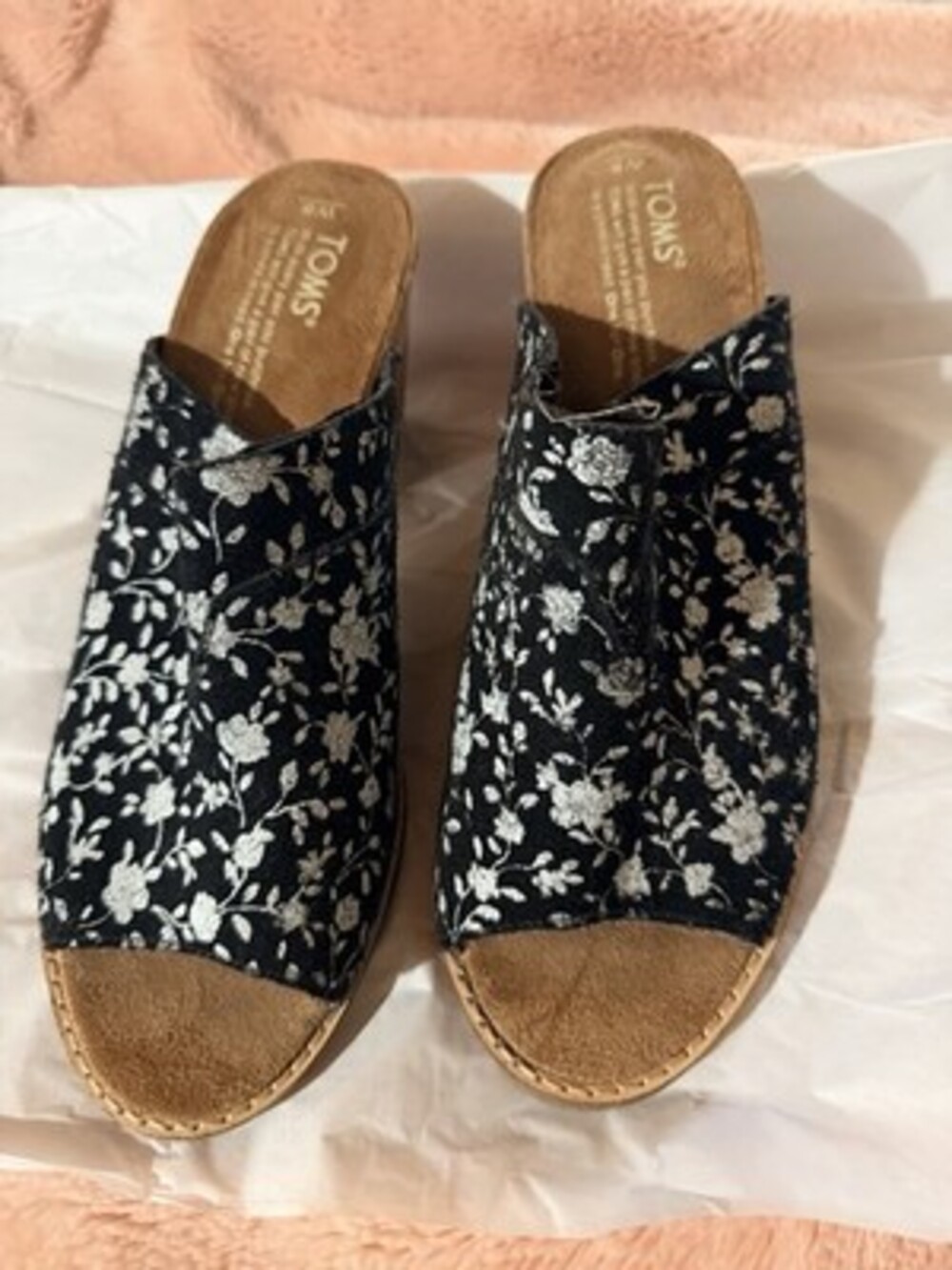 TOMS Majorca Mule heels Size 8